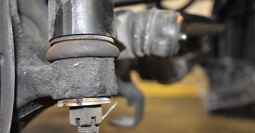 5 Signs that the Tie Rod Ends in Your Vehicle May Be Bad